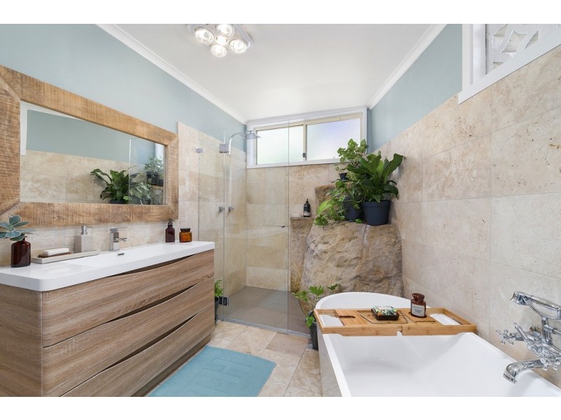 24 Horsfield Road, Horsfield Bay NSW 2256