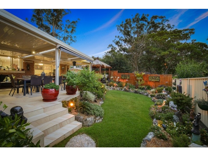 12 Greenlee Street, Green Point NSW 2251