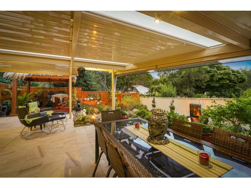 12 Greenlee Street, Green Point NSW 2251