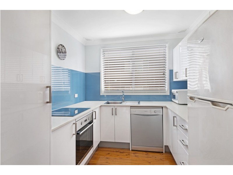 7/197 Albany Street, Point Frederick NSW 2250