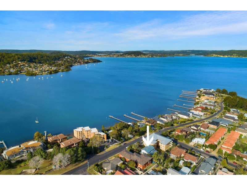 26 Caroline Street, East Gosford NSW 2250