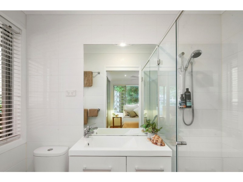 37 Elizabeth Street, Wyoming NSW 2250