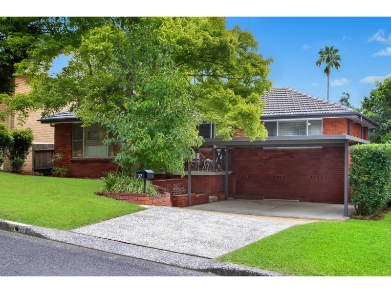 37 Elizabeth Street, Wyoming NSW 2250