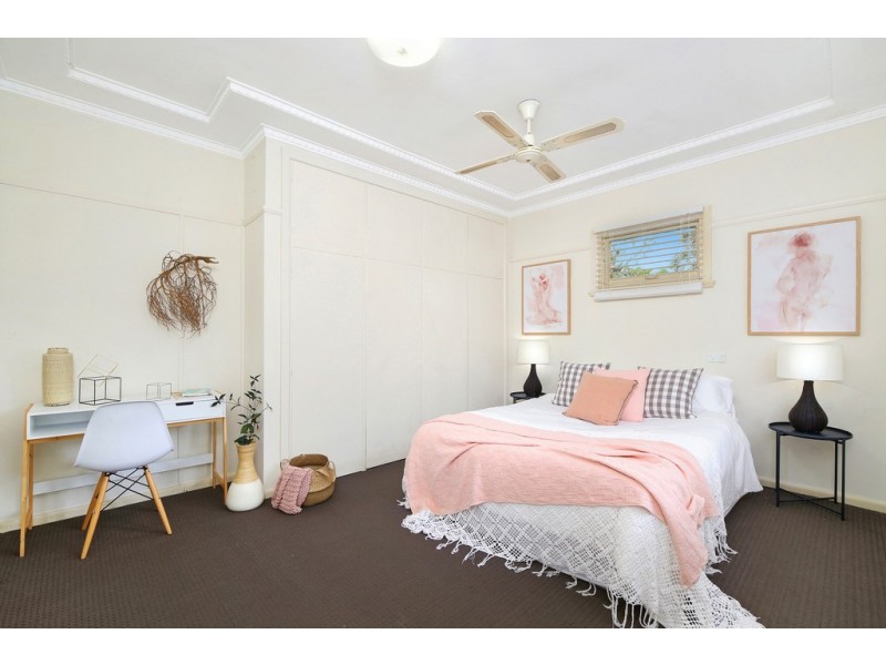 110 Avoca Drive, Green Point NSW 2251