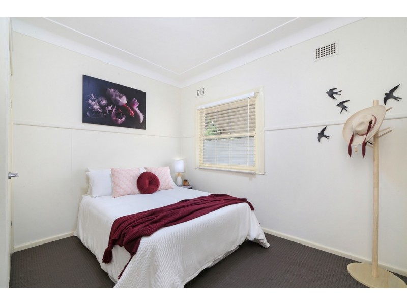 110 Avoca Drive, Green Point NSW 2251