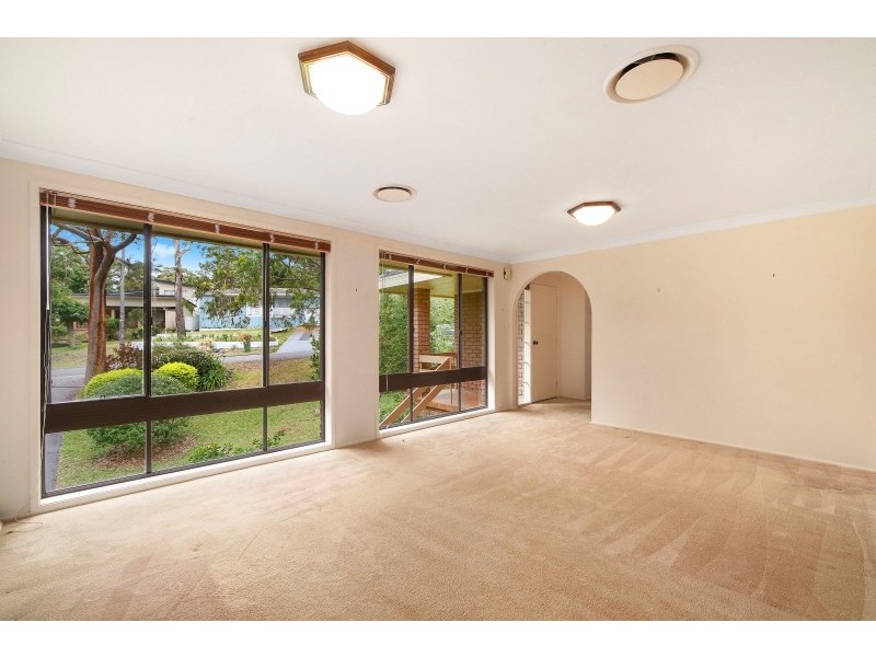 3 Rickard Street, Bateau Bay NSW 2261