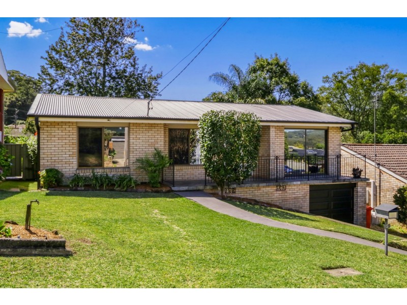 5 Crawford Crescent, Wyoming NSW 2250