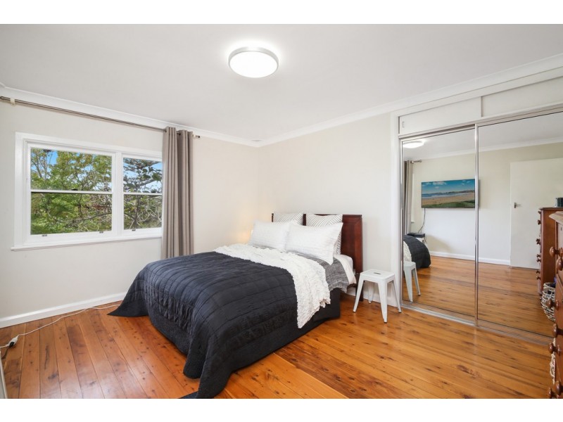 15 Wallarah Street, Lisarow NSW 2250