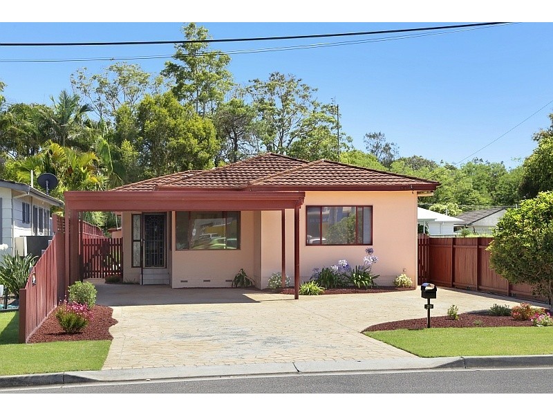 29a Barralong Road, Erina NSW 2250