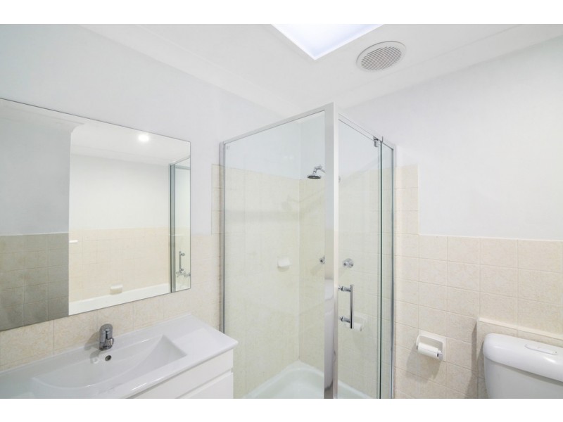 3/5 Hills Street, Gosford NSW 2250