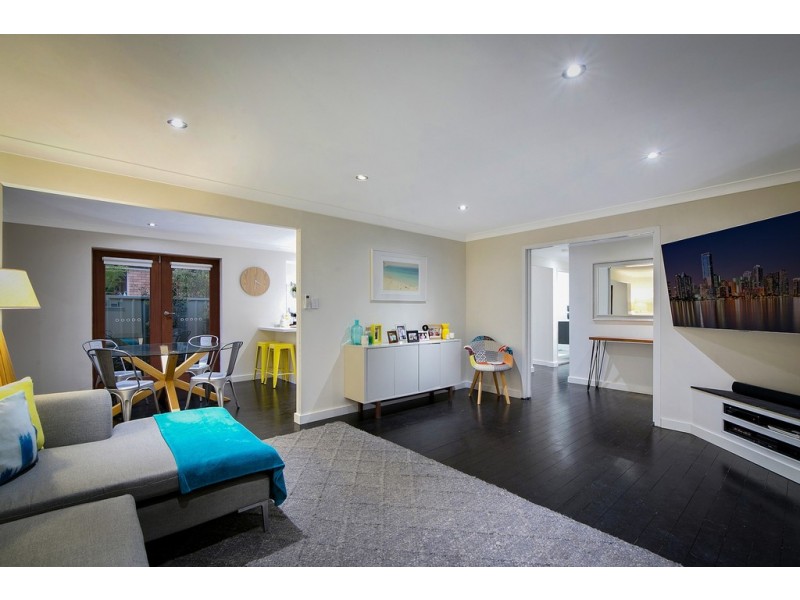4 Runyon Close, Narara NSW 2250