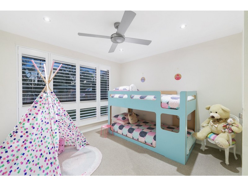 4 Runyon Close, Narara NSW 2250