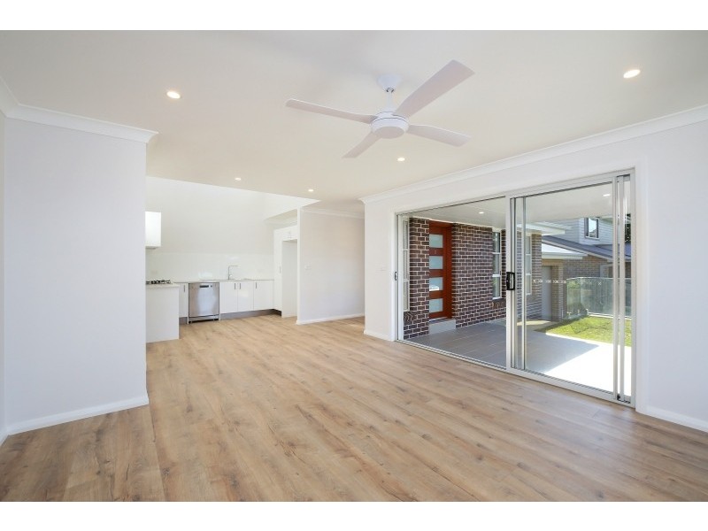 3/2a Lushington Street, East Gosford NSW 2250