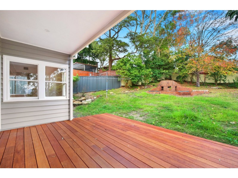 38 Henry Parry Drive, East Gosford NSW 2250