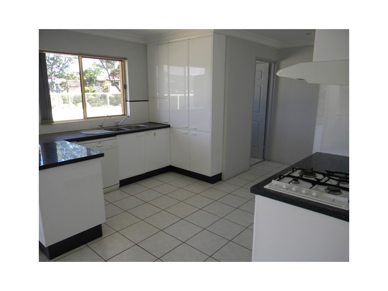 12/2-4 Mulkarra Avenue, Gosford NSW 2250