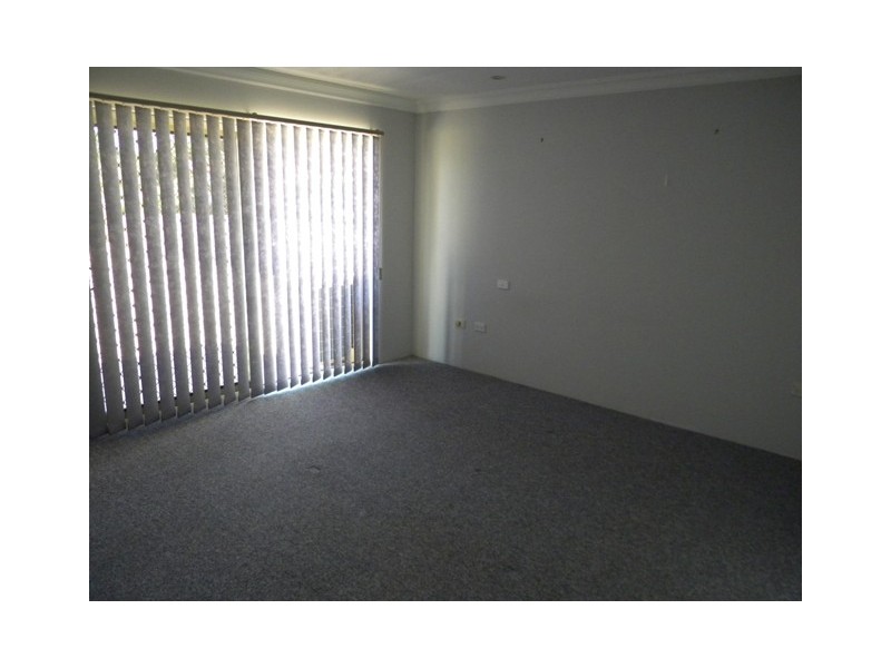 12/2-4 Mulkarra Avenue, Gosford NSW 2250