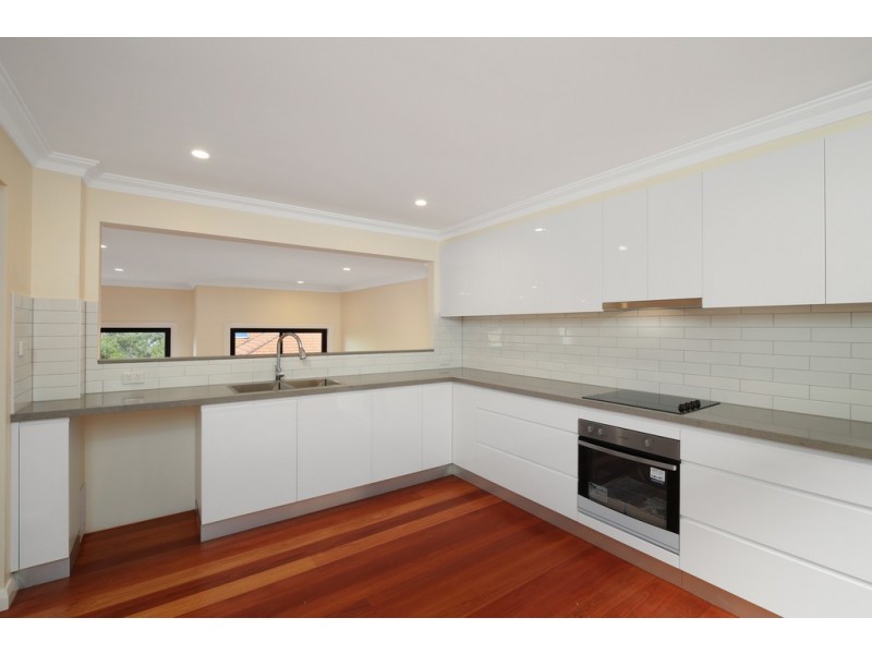 6/1 Joseph Lloyd Close, Gosford NSW 2250
