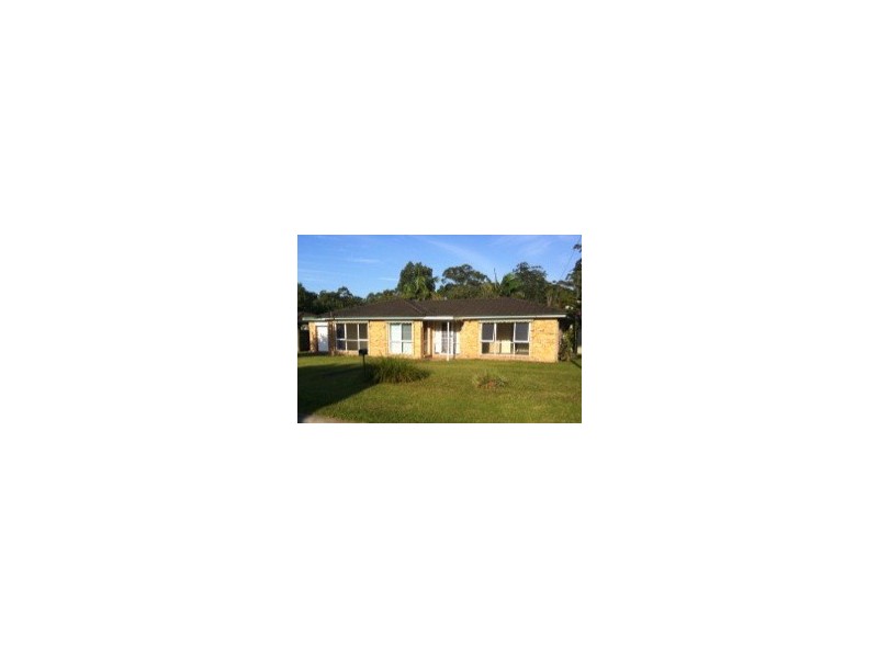 6 Bottlebrush Close, Wyoming NSW 2250