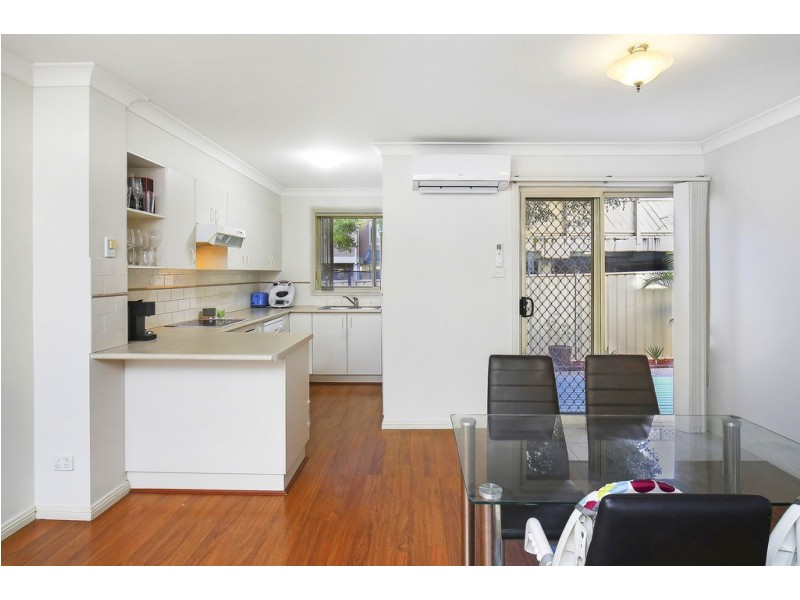 3/37 Melbourne Street, East Gosford NSW 2250