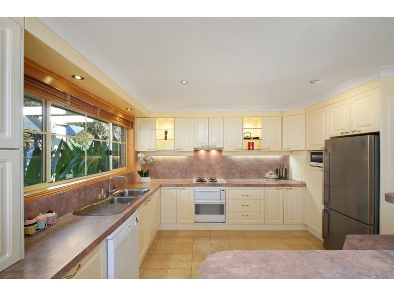 2 Eggeling Street, Terrigal NSW 2260