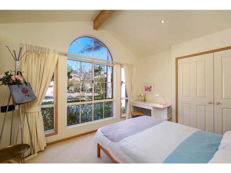 2 Eggeling Street, Terrigal NSW 2260