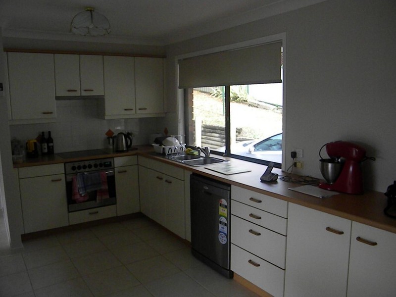 67 Gregory Street, Wyoming NSW 2250