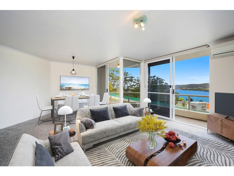 8/91 John Whiteway Drive, Gosford NSW 2250