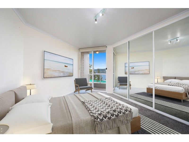 8/91 John Whiteway Drive, Gosford NSW 2250