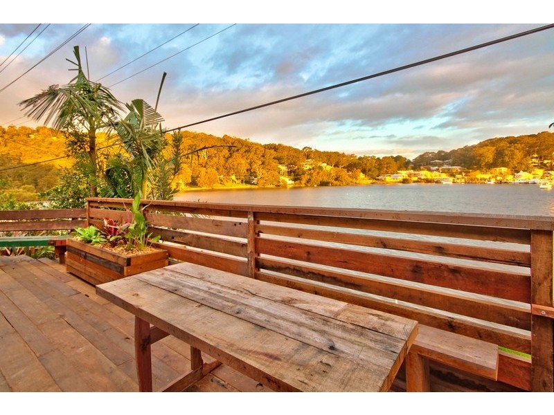 47 Hardys Bay Parade, Pretty Beach NSW 2257