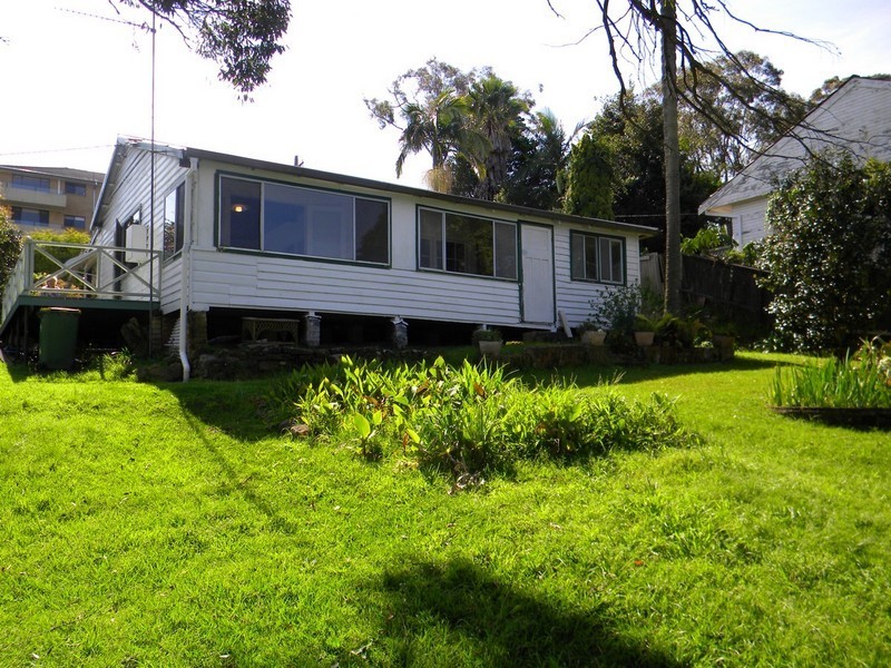 49 Caroline Street, East Gosford NSW 2250