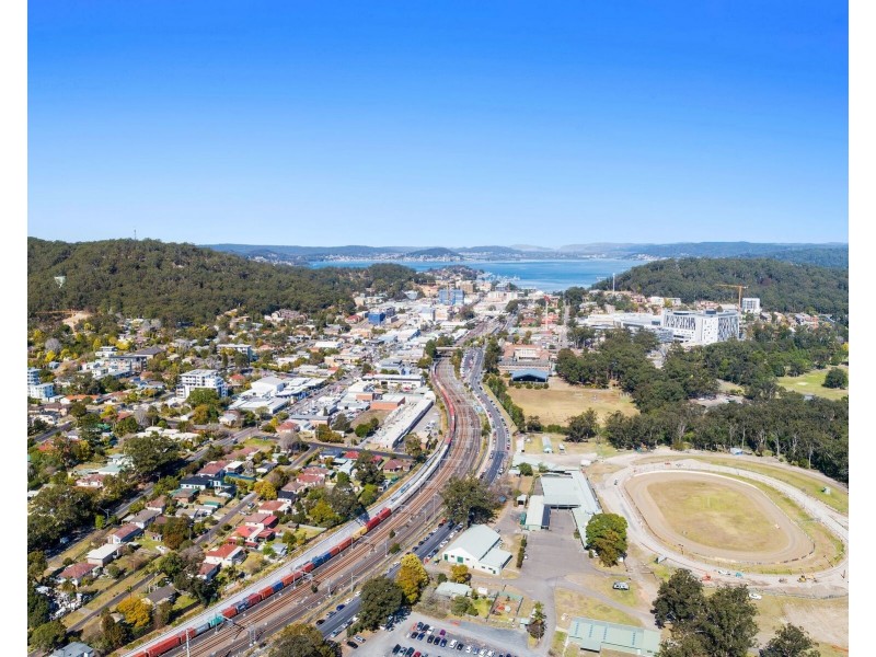 18 Hargraves Street, Gosford NSW 2250