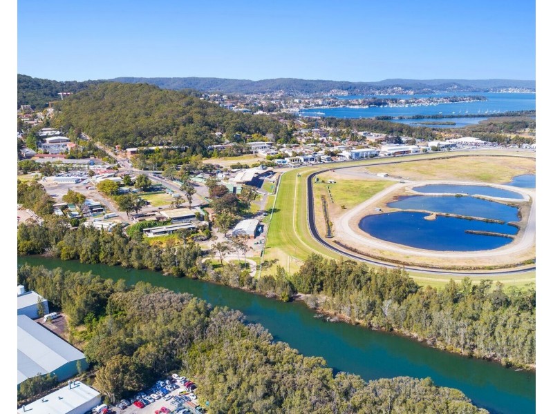 18 Hargraves Street, Gosford NSW 2250