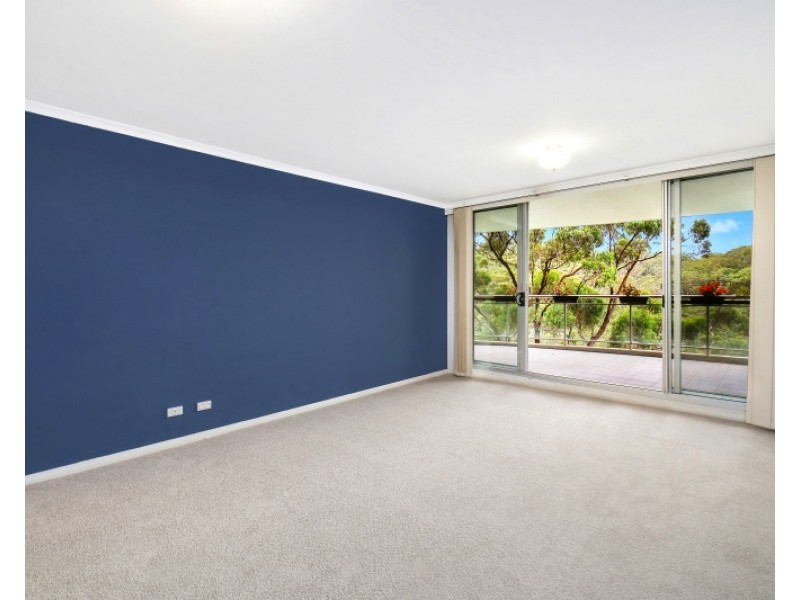 224/80 John Whiteway Drive, Gosford NSW 2250