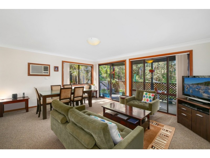 7 Kalori Avenue, Wyoming NSW 2250