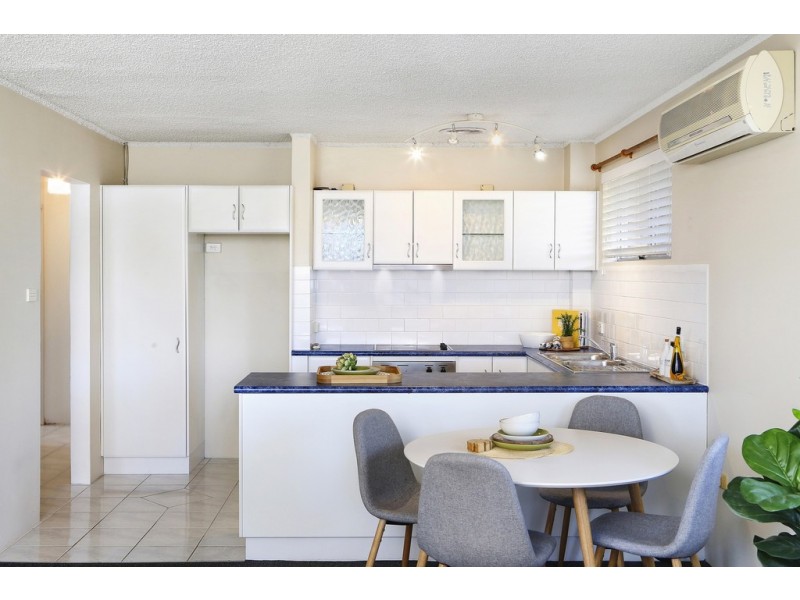 7/148 Albany Street, Point Frederick NSW 2250