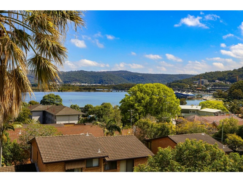 7/148 Albany Street, Point Frederick NSW 2250