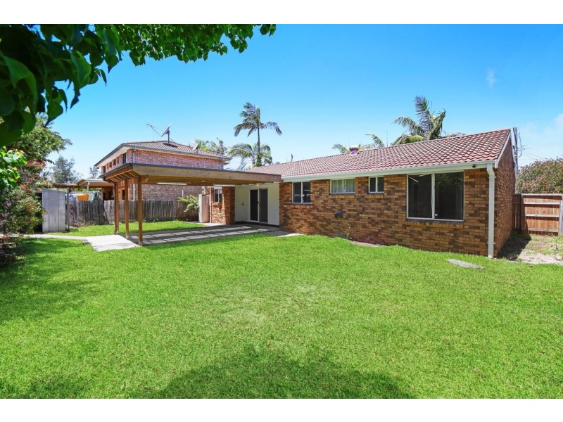 131 Rotherham Street, Bateau Bay NSW 2261