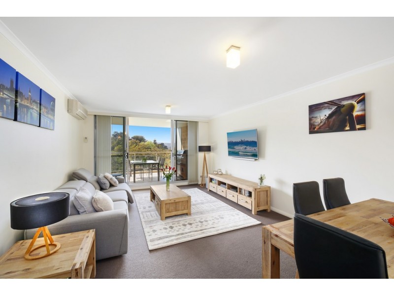 134/80 John Whiteway Drive, Gosford NSW 2250