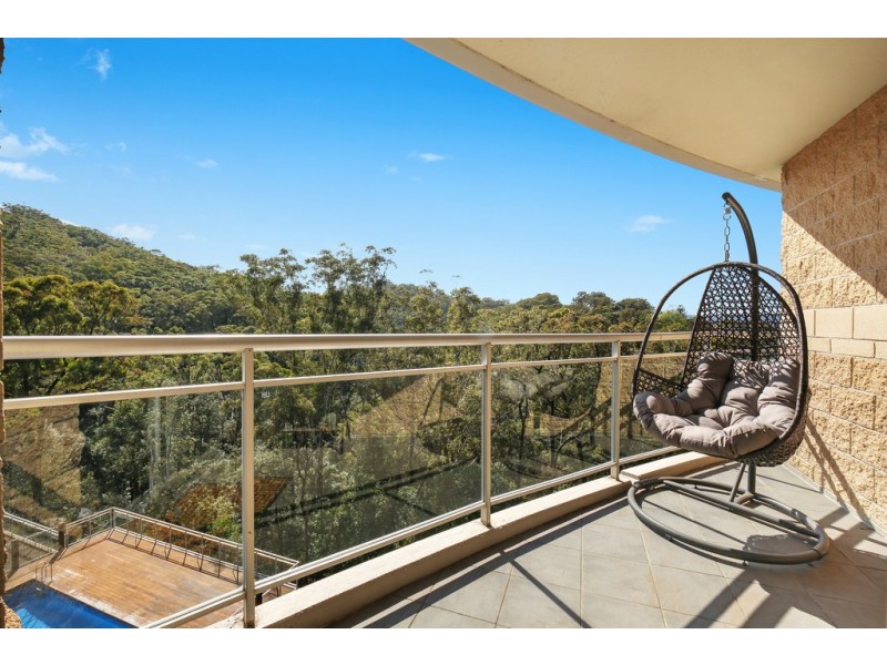 134/80 John Whiteway Drive, Gosford NSW 2250