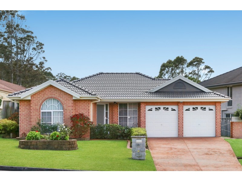 16 Norman Hunter Close, Kincumber NSW 2251