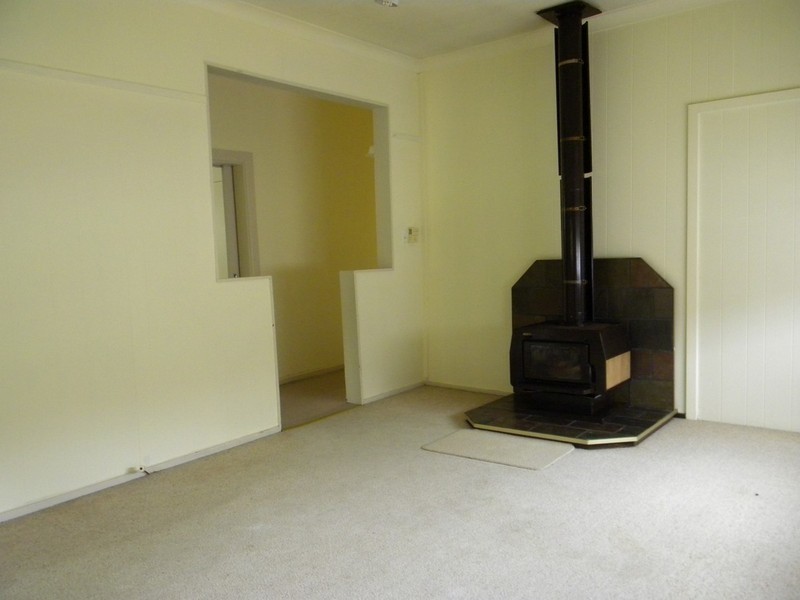 54 Althorp Street, East Gosford NSW 2250