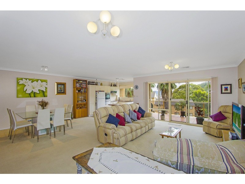 14/117 John Whiteway Drive, Gosford NSW 2250