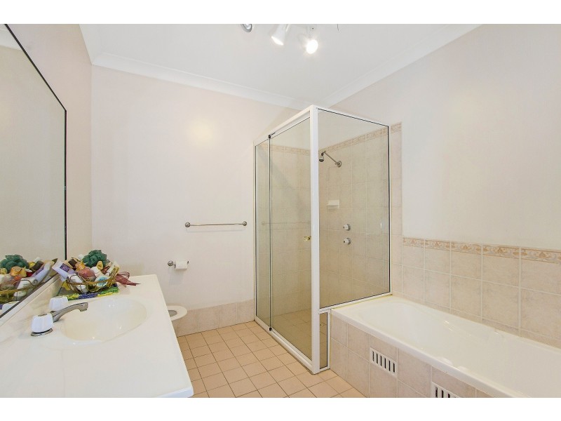 14/117 John Whiteway Drive, Gosford NSW 2250
