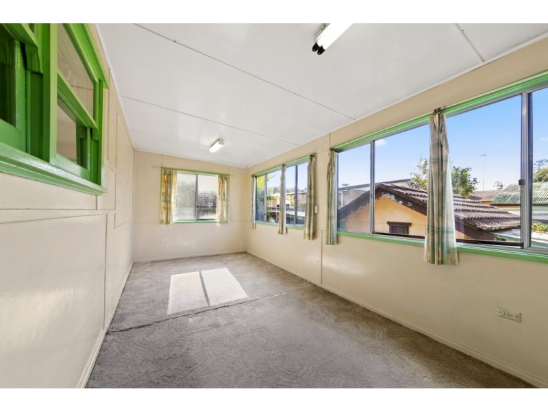 15 Brougham Street, East Gosford NSW 2250