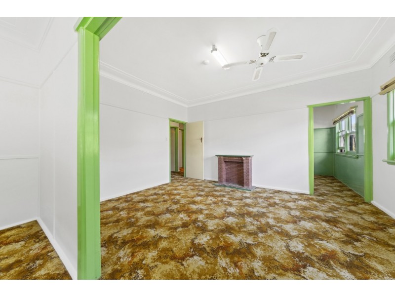 15 Brougham Street, East Gosford NSW 2250