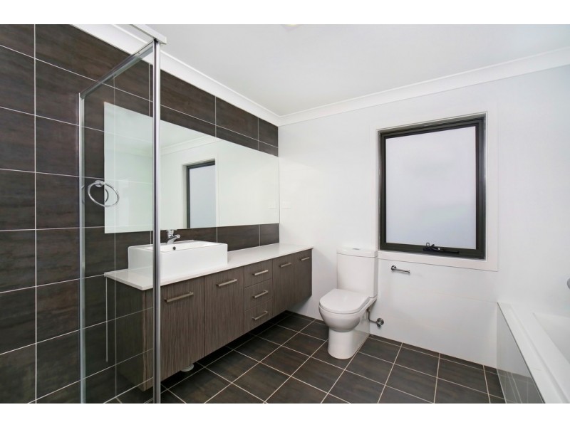 3/18-20 Pemell Street, Wyoming NSW 2250