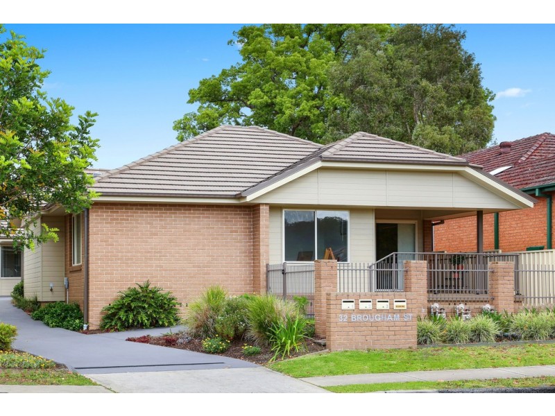 1/32 Brougham Street, East Gosford NSW 2250