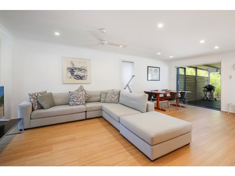 17 Amethyst Avenue, Pearl Beach NSW 2256