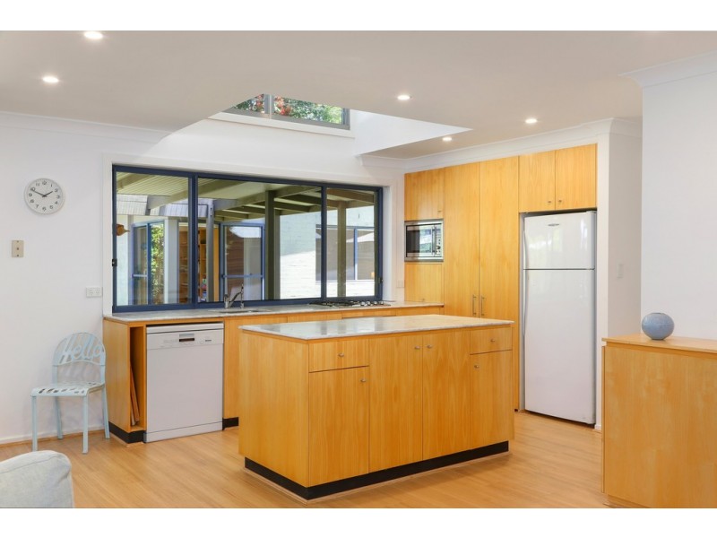 17 Amethyst Avenue, Pearl Beach NSW 2256