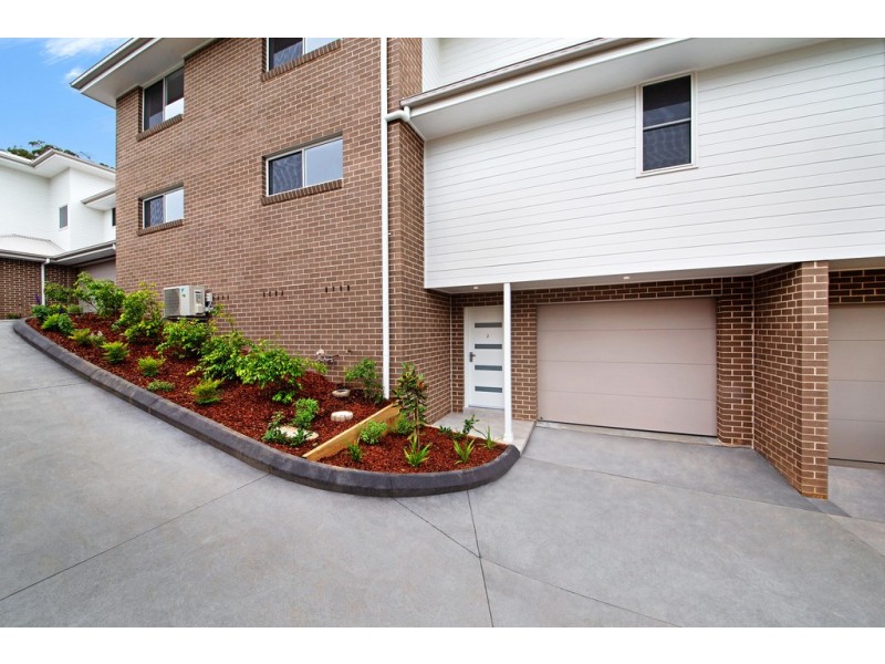 2/42 Wells Street, East Gosford NSW 2250